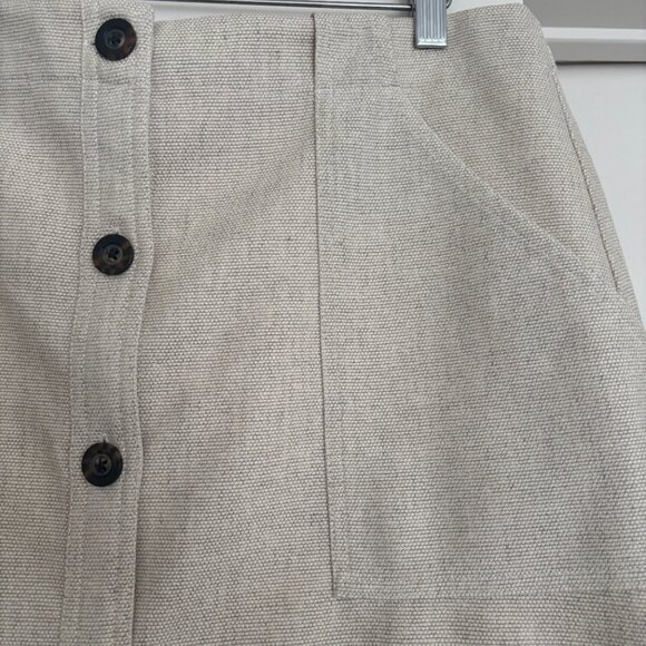 Banana Republic Khaki Mini Skirt (size 12) - Picture 2 of 6